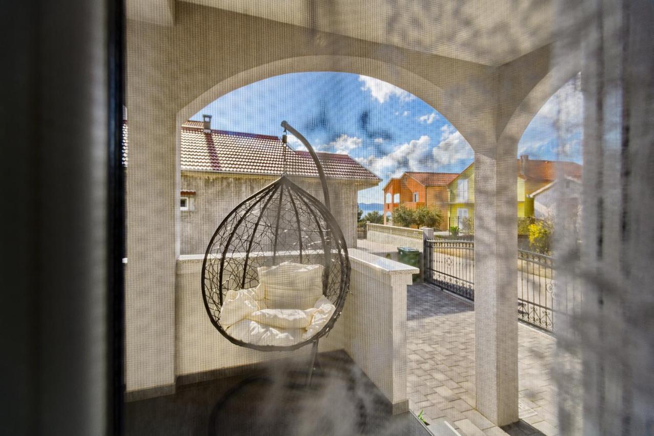 Holiday Apartment -ザダル エクステリア 写真
