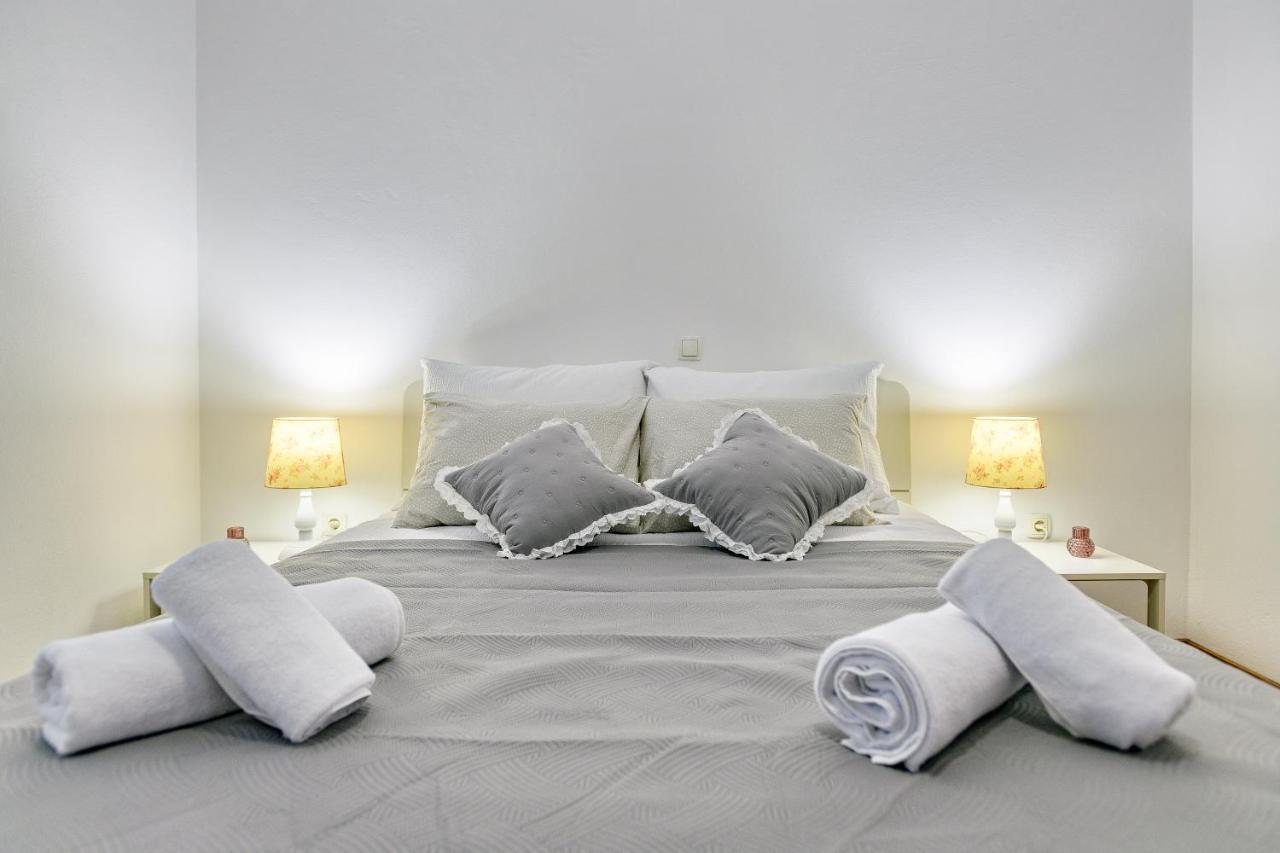 Holiday Apartment -ザダル エクステリア 写真